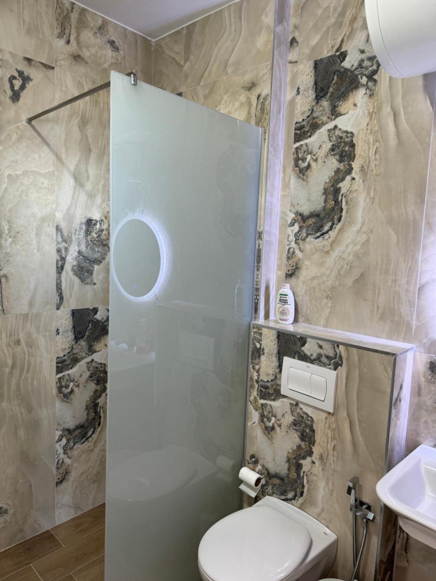 Ionian Eye Studios Sarandë 外观 照片