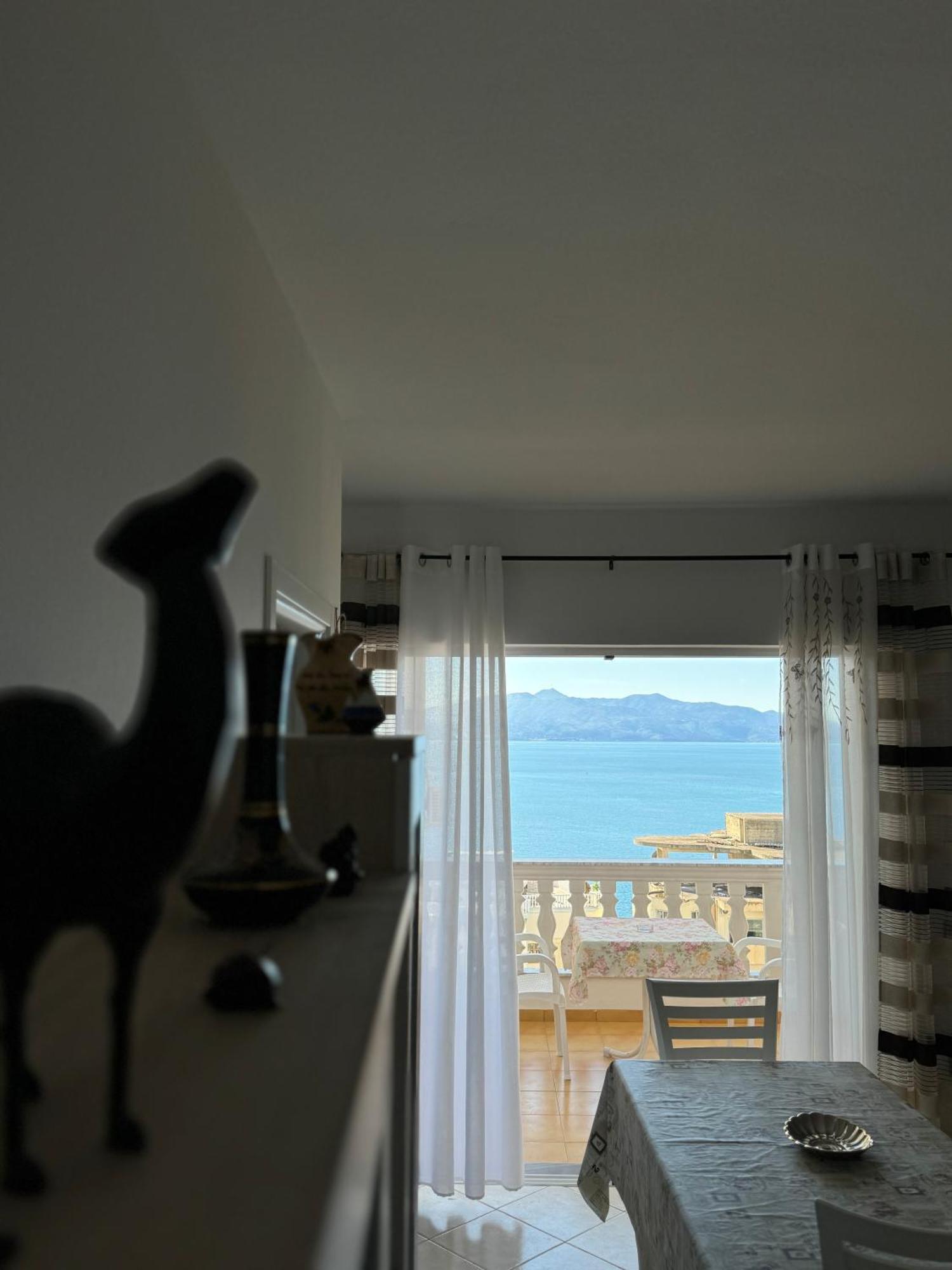 Ionian Eye Studios Sarandë 外观 照片